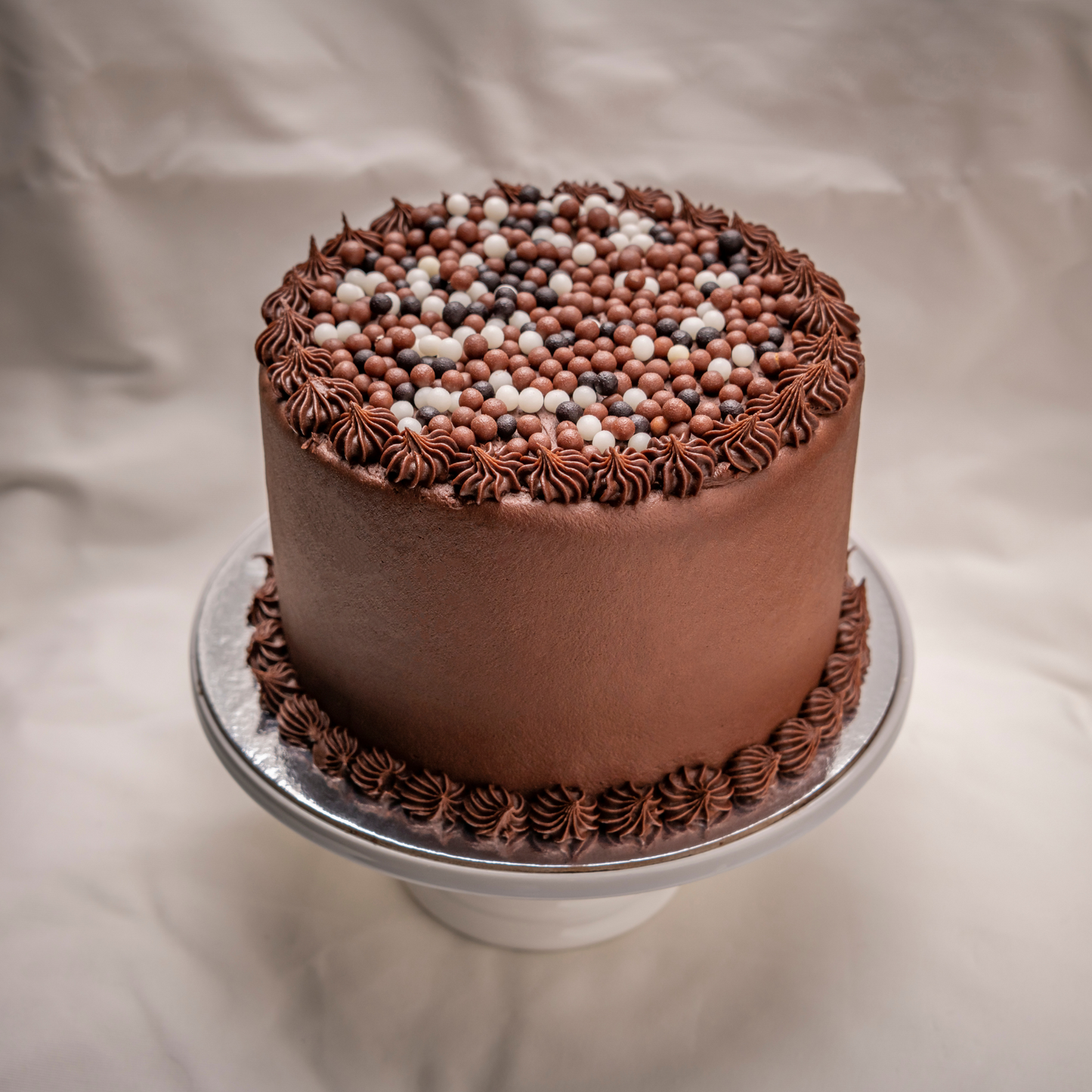 Gâteau au chocolat fourré à la mousse