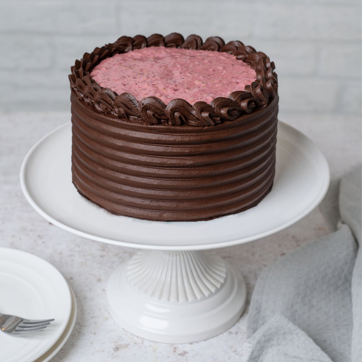 Chocolate Raspberry Crunch Cake