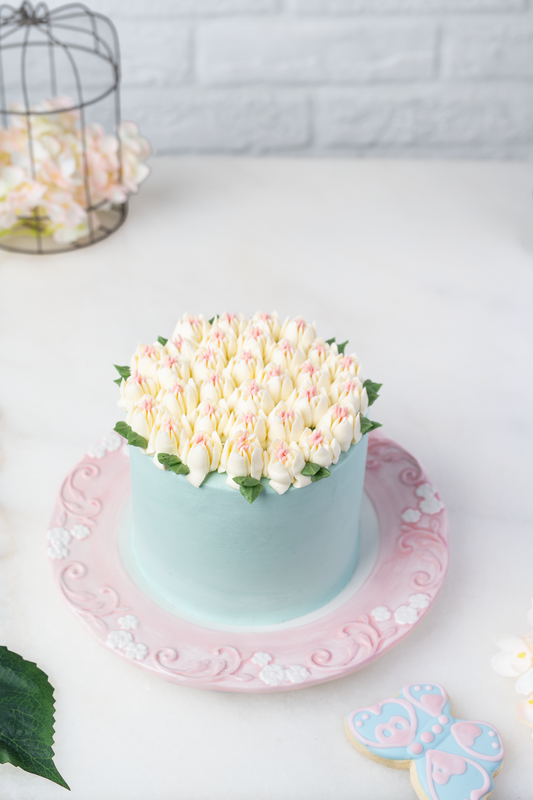 Customizable Bloom Cake