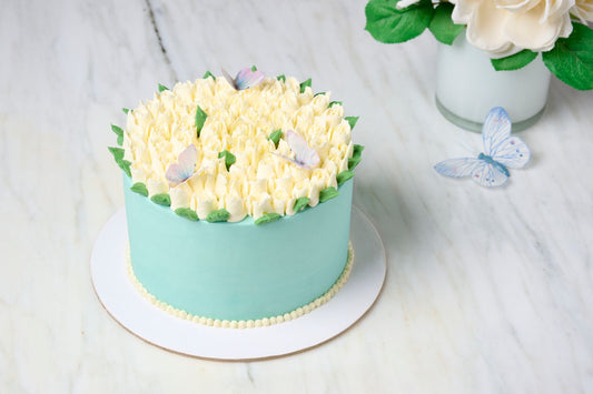 White Tulip Cake