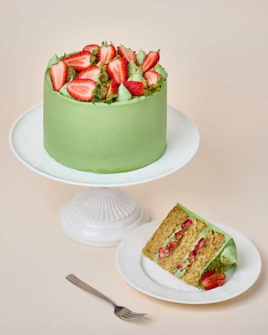 Pastel Desnudo De Fresa Y Pistacho