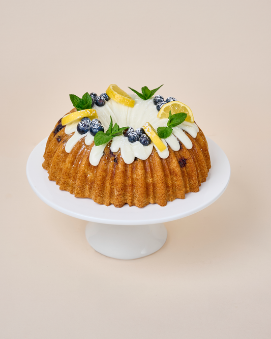Pastel Bundt De Limón Y Arándanos