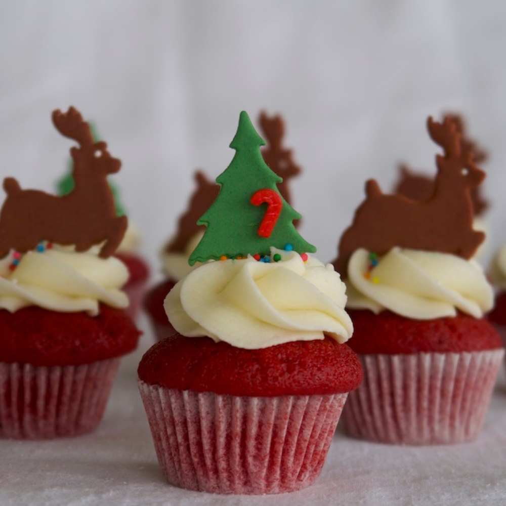 Mini cupcakes de terciopelo rojo (temática navideña)